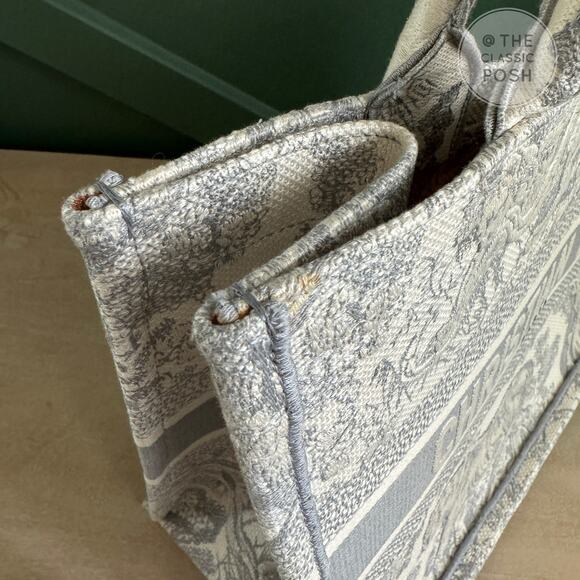 EUC Christian Dior Book Tote Toile De Jouy Ecru Gray Medium - Picture 15 of 16